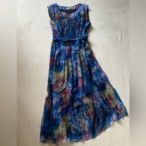 Abstract Print Sleeveless Tie-Waist Midi Dress